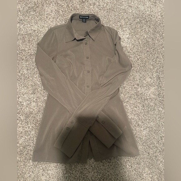 PrettyLittleThing chiffon Brown Button-Up Shirt - Picture 2 of 3